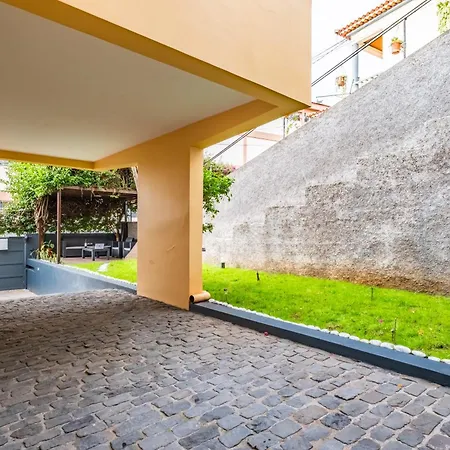 Vila Quinta Paraiso *