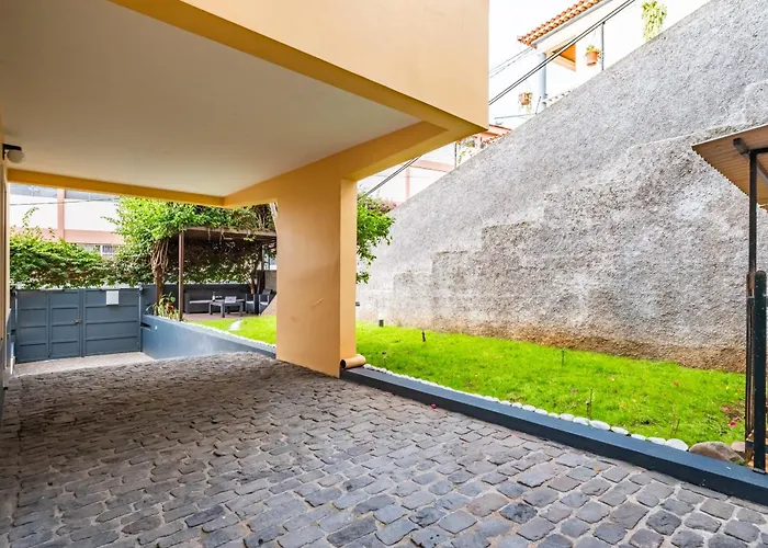 Vila Quinta Paraiso *